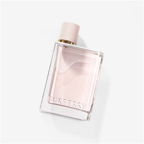 fragrantica burberry her|burberry her elixir noted.